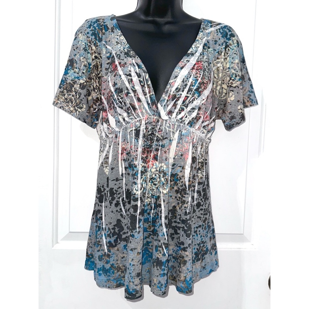 Vanity Multi Colored V Neck Short Sleeve Burnout Top